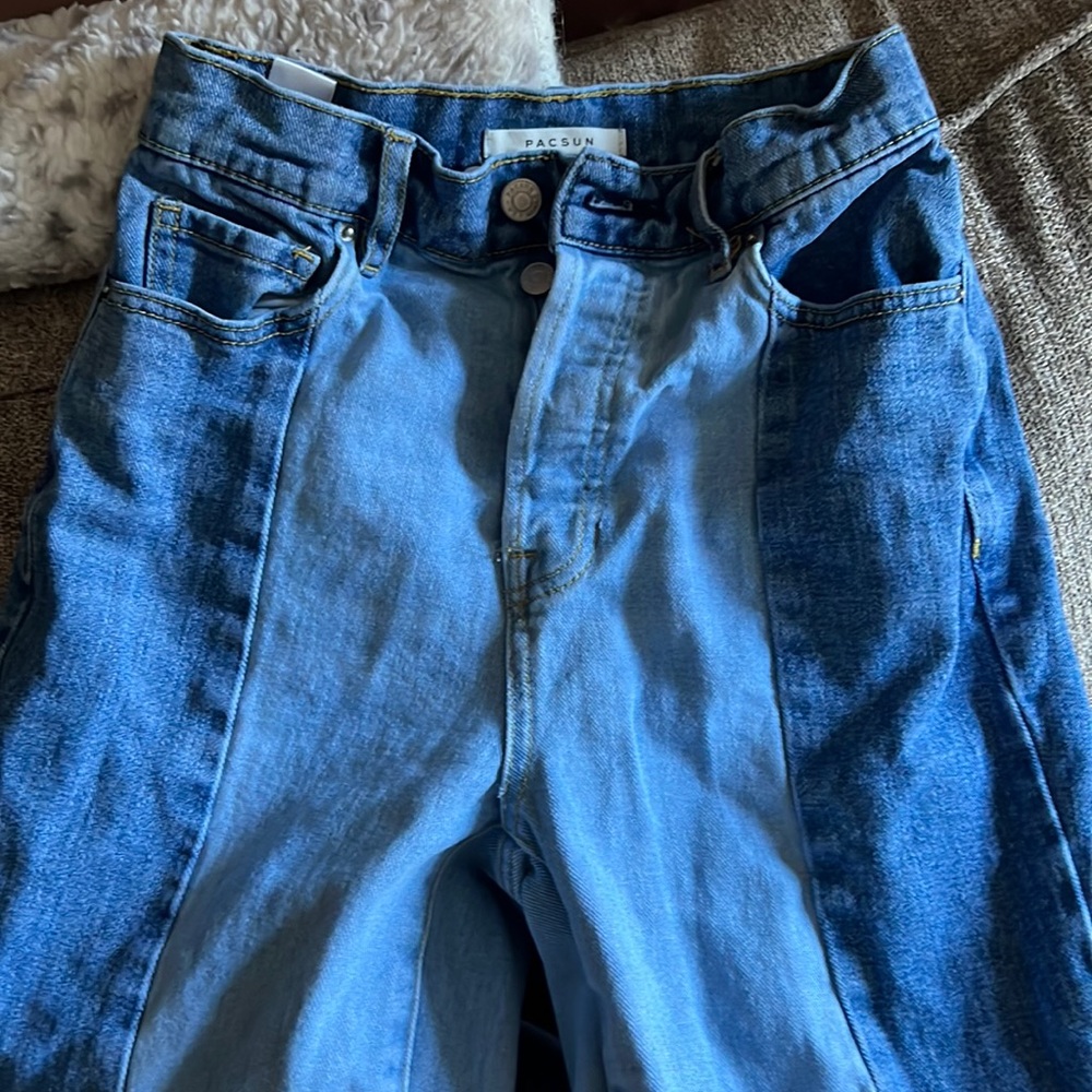 Woman’s jeans